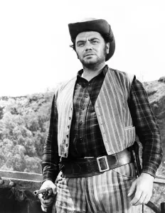 Gunfighter Prints: VERA CRUZ, Ernest Borgnine, 1954