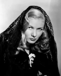 Lake Prints: Veronica Lake, early 1940s