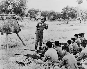 Civil Wars Prints: Vietnamese Civil Guard troops receiving training on the use of Browning light machine gun in Song Mao