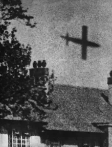 The Blitz Prints: View of a V-1 in flight over London, ca