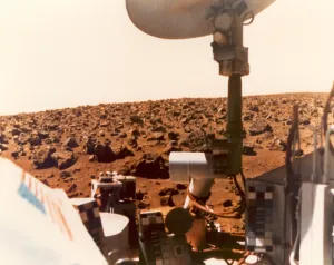 Remote Control Prints: Viking 1 on the Martian surface on July 24