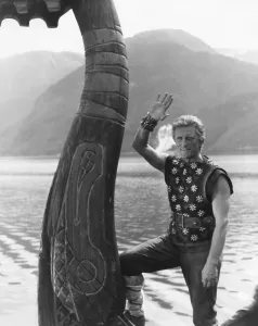 THE VIKINGS, Kirk Douglas, 1958