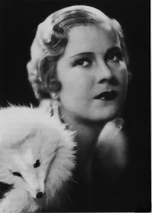 Muller Prints: VIKTOR UND VIKTORIA, (aka VIKTOR AND VIKTORIA), Renate Muller, 1933