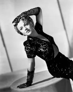Glamorous Prints: Virginia Field, ca. early 1940s