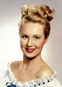Peasant Blouse Prints: Virginia Mayo, 1940s
