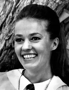 June Prints: VIVA MARIA!, Jeanne Moreau, 1965