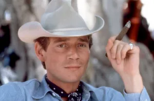 1980s Movies Prints: UNDER THE VOLCANO, Anthony Andrews, 1984, (c)Universal/courtesy Everett Collection