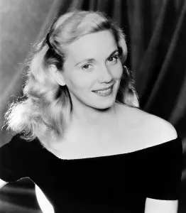 Images Dated 10th June 2005: ON THE WATERFRONT, Eva Marie Saint, 1954