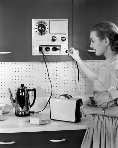 Toast Prints: A Westinghouse innovation provides electric power for five household appliances at one time
