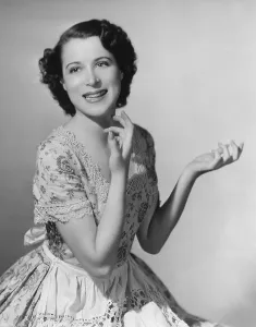 Images Dated 10th December 2015: WHITE HORSE INN, Kitty Carlisle, 1937