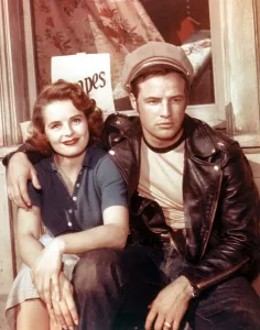Images Dated 16th November 2005: THE WILD ONE, Mary Murphy, Marlon Brando, 1953