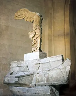 Wingel Victory of Samothrace or Nike of Samothrace. 220s - 189 BC. Statue of Nike, the goddess of Victory, normally respresented with open wings
