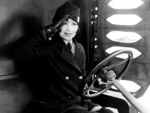 Images Dated 28th September 2015: WINGS, Clara Bow, 1927