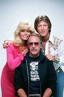 Anderson Prints: WKRP IN CINCINNATI, from left: Loni Anderson, Gary Sandy, Howard Hesseman, 1978-1982