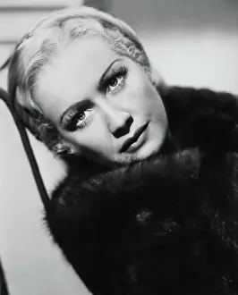 Movpor3 Prints: THE WOMAN I LOVE, Miriam Hopkins, 1937