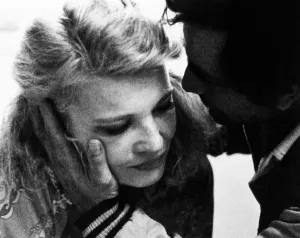 Strb Proj Prints: A WOMAN UNDER THE INFLUENCE, from left, Gena Rowlands, Peter Falk, 1974