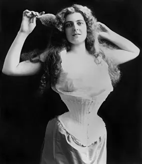 Corset Prints: Woman wearing a flat fronted corset