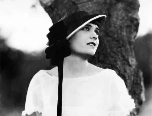 Negri Prints: A WOMAN OF THE WORLD, Pola Negri, 1925