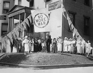 Pacifism Prints: Women of the National League for Limitations of Armament demonstrating in Washington DC in 1922