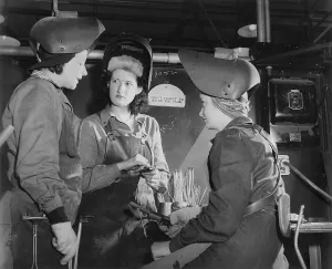 Manufacturing Prints: Women Welders at the Inglewood
