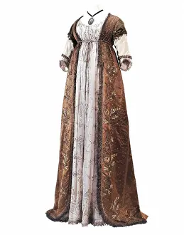 Elegant Prints: Women's dress embroidered with leaf decorations and inlaid with precious stones (late 18th c)