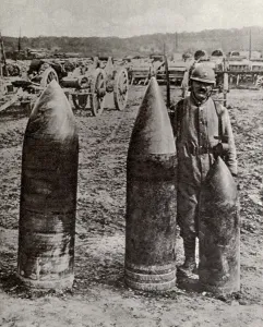 February Prints: World War 1. French heavy gun, or howitzer