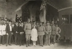 World War 1 in the Middle East. German General Erich von Falkenhayn with Turkish Commander, Cemal Pasha in Jerusalem. Falkenhayn is left of the girl, and Cemal is on the right