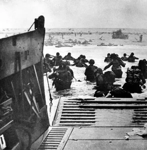 Si Ad Prints: World War II: Led by amphibious tanks
