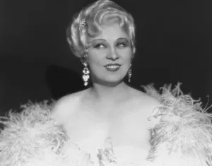 Images Dated 19th February 2016: SHE DONE HIM WRONG, Mae West, 1933