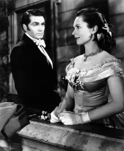 White Gloves Prints: WUTHERING HEIGHTS, from left, Laurence Olivier, Geraldine Fitzgerald, 1939