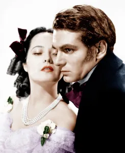 WUTHERING HEIGHTS, from left: Merle Oberon, Laurence Olivier, 1939
