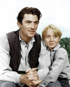 In40col Prints: THE YEARLING, from left: Gregory Peck, Claude Jarman, Jr. 1946