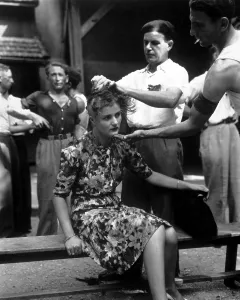 Collaborators Prints: Young French woman's head is shaved in Montelimar area