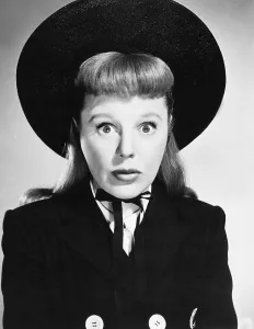 Images Dated 28th February 2014: TOO YOUNG TO KISS, June Allyson, 1951
