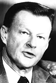 Zbigniew Prints: ZBIGNIEW BRZEZINSKI, portrait. Courtesy: CSU Archives / Everett Collection