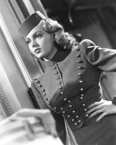 Images Dated 13th February 2014: ZIEGFELD GIRL, Lana Yurner, 1941